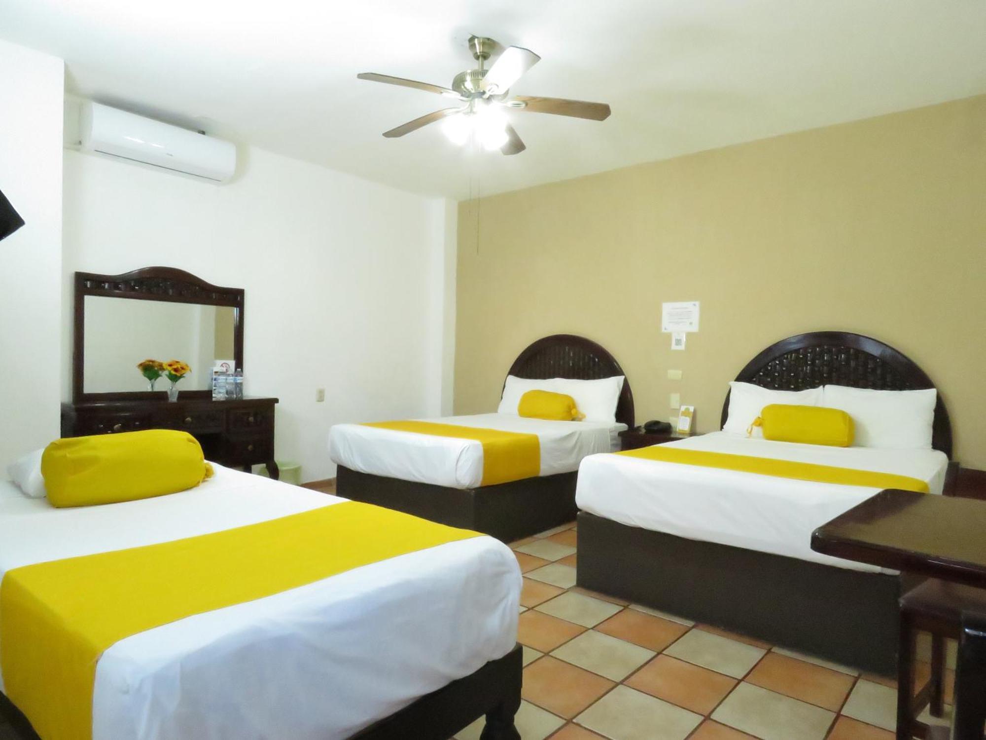 Hotel Los Girasoles Tepic Εξωτερικό φωτογραφία