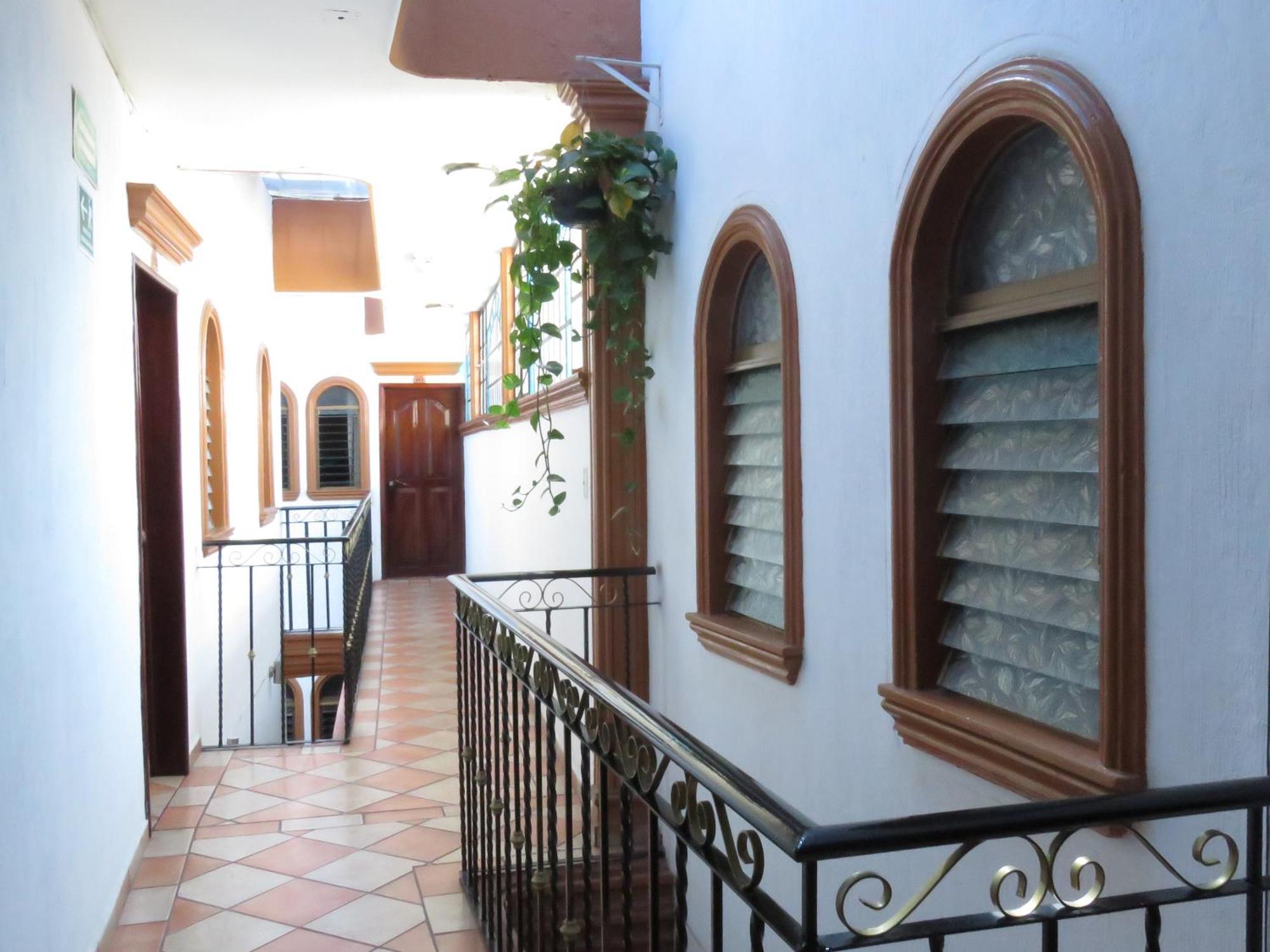 Hotel Los Girasoles Tepic Εξωτερικό φωτογραφία